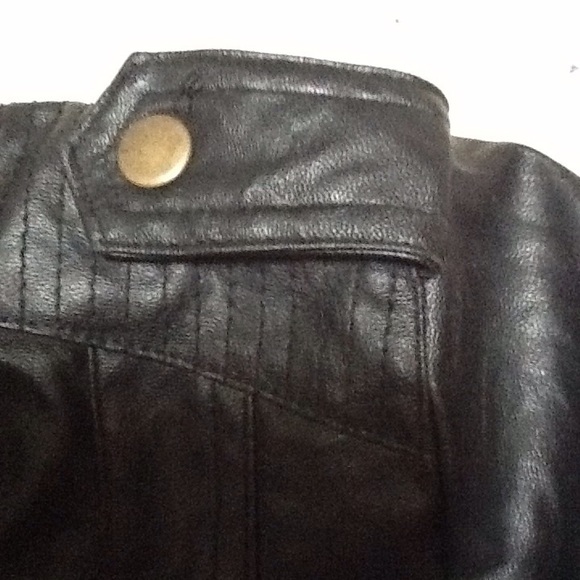 Forever 21 Black Faux Leather Moto Jacket SzS/P - Picture 5 of 8